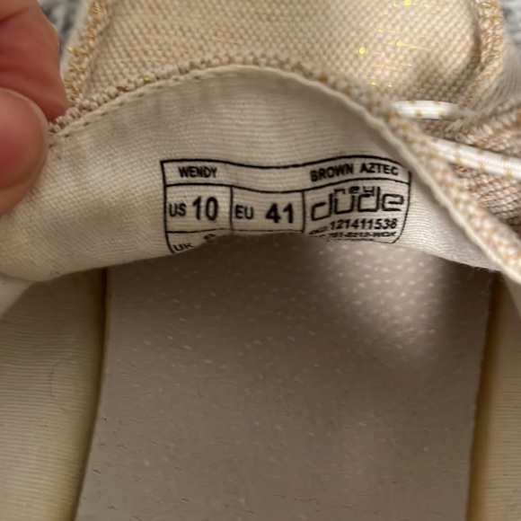 Hey Dude, beige with plaid backs. - Picture 5 of 5